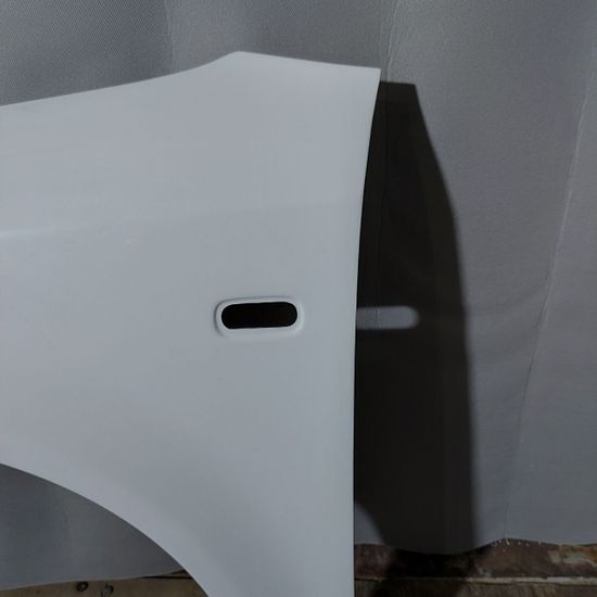 Крылья стеклопластиковые для Audi A4 B6