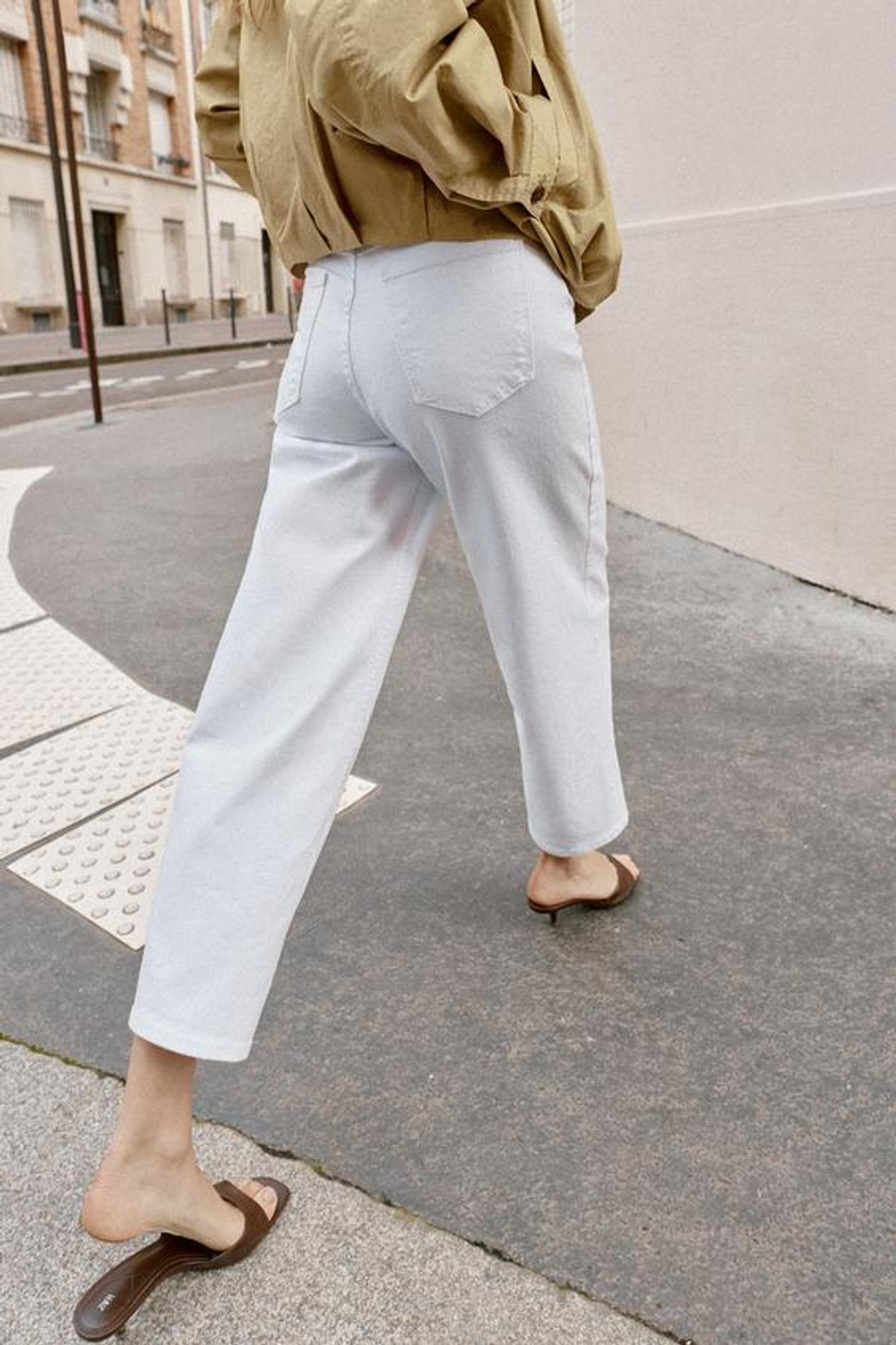 Z1975 ДЖИНСЫ-КЛОТТЫ С ВЫСОКОЙ ТАЛИЕЙ COMFORT - ZARA