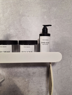 Полка для ванной комнаты, полка для кухни, полка для прихожей, MetaDec Arc белая 40см