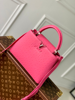 Louis Vuitton Capucines BB
