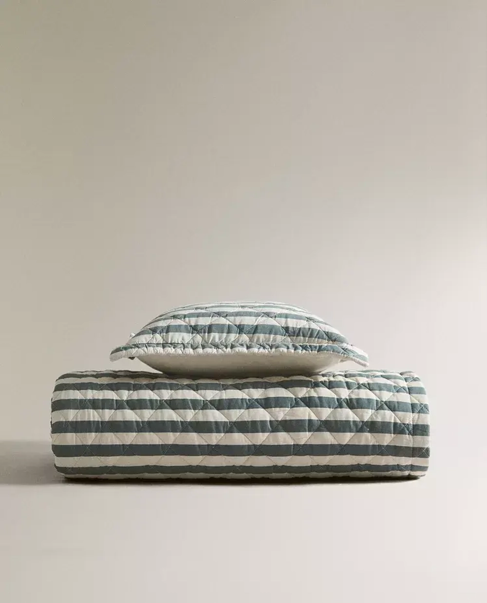 ZARA HOME ДЕТСКОЕ ЛОСКУТНОЕ ОДЕЯЛО В ПОЛОСКУ, ЗЕЛЕНЫЙ