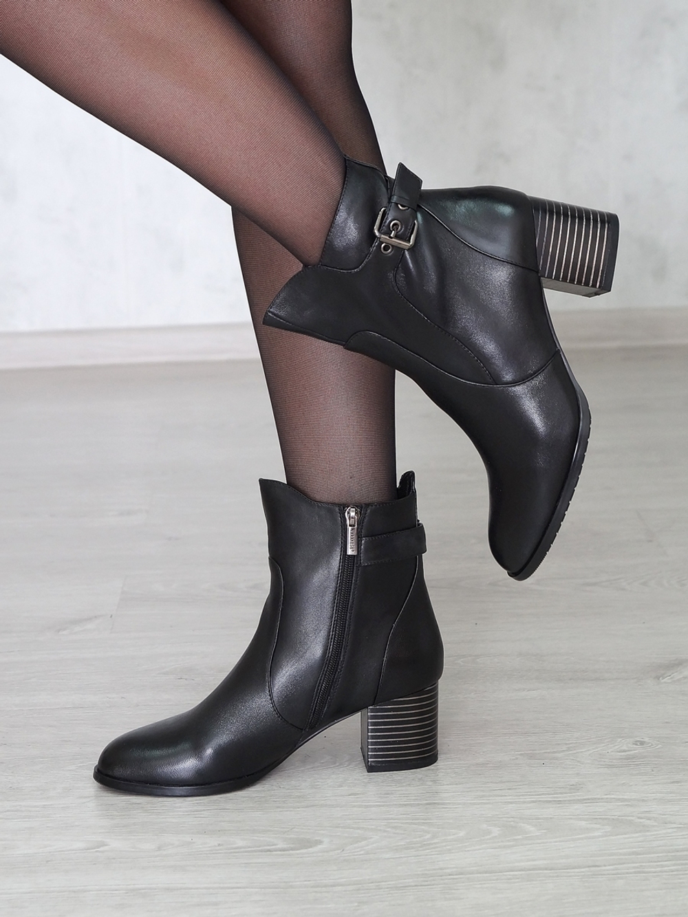 Полусапожки женские VARANESE V912