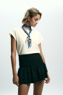 ZARA ЮБКА-ШОРТЫ С ШИРОКОЙ ТАЛИЕЙ И ОРЮШАМИ, ЧЕРНЫЙ