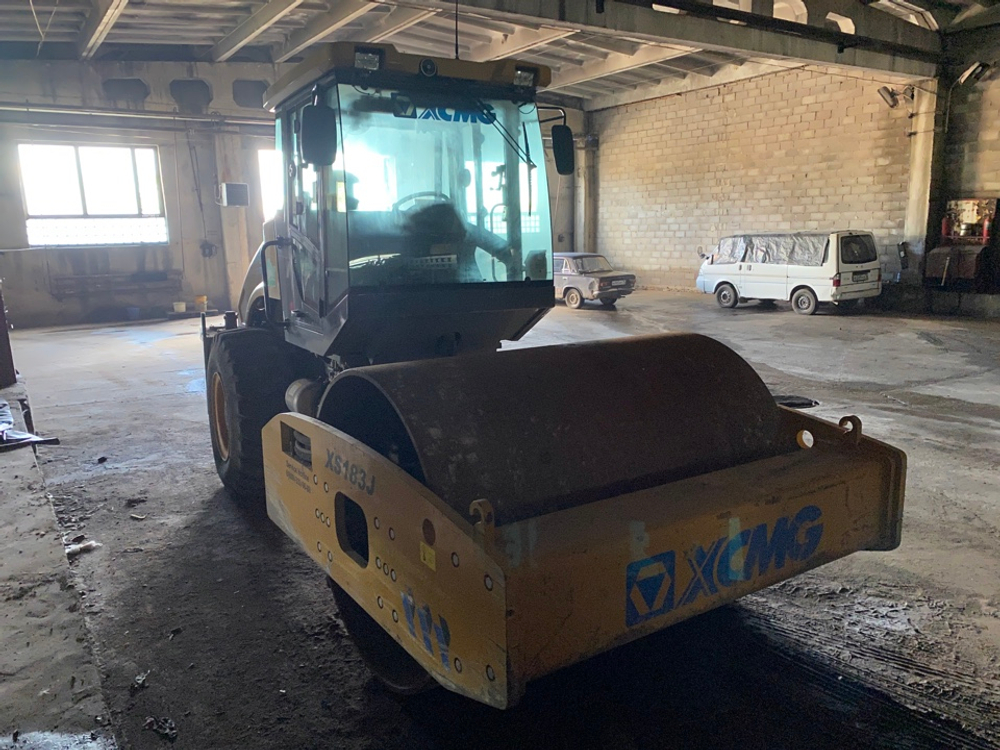 XCMG XS* Каток XS183 (Дизельный, 6,5 л, 190 л.с., АТ)