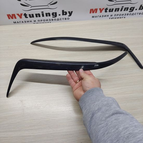 Реснички на фары для Audi 100 C4