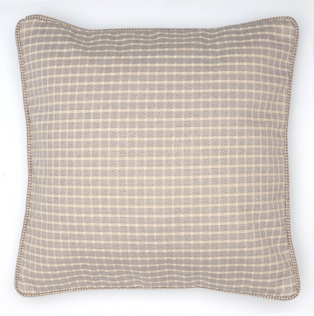 nan CUBEПодушка декоративная 40х40 кремово-бежевая клетка Textil Roig 40x40 Бежевый