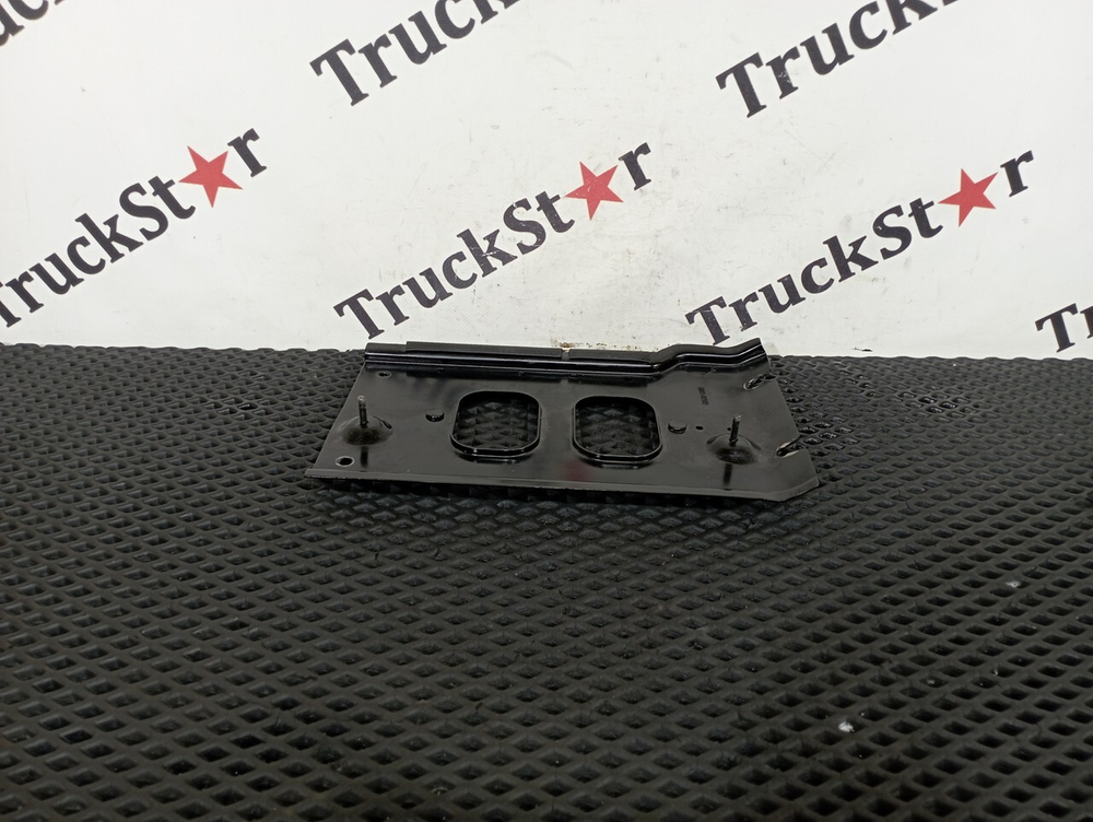 Кронштейн крепления приборной панели