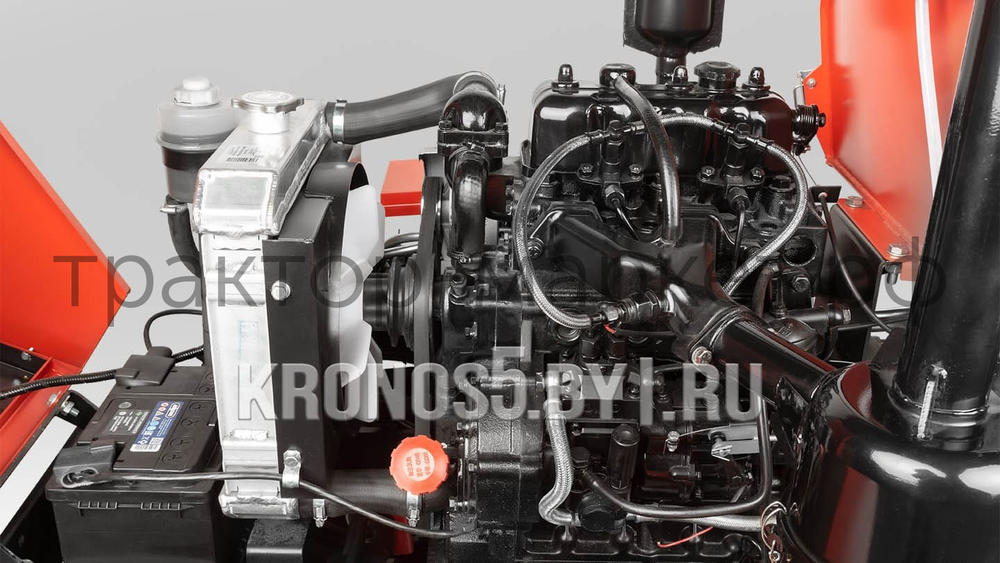 Трактор Уралец 220