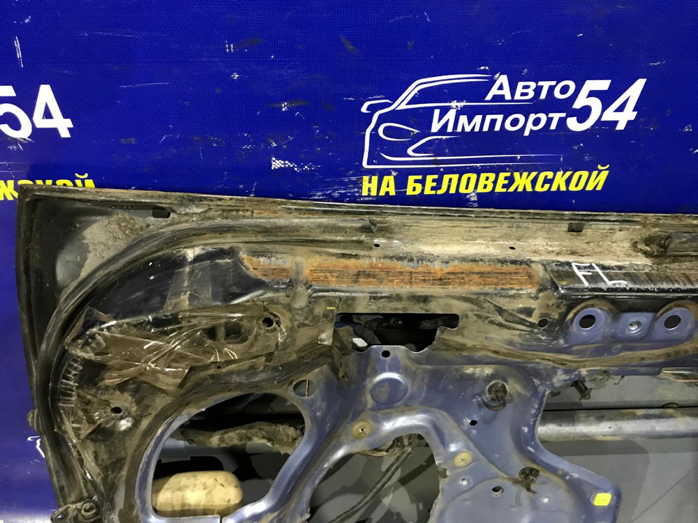 Дверь передняя левая TOYOTA MARINO 1992