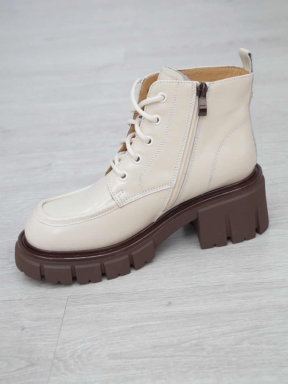 Ботинки женские зимние