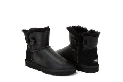 UGG Mini Bailey Button Metallic Black