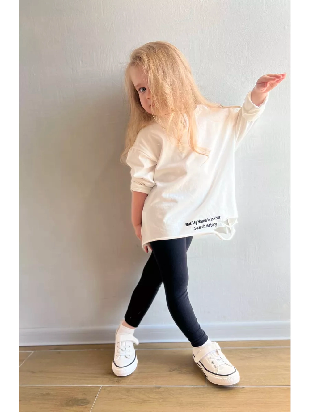 Лонгслив оверсайз с разрезами