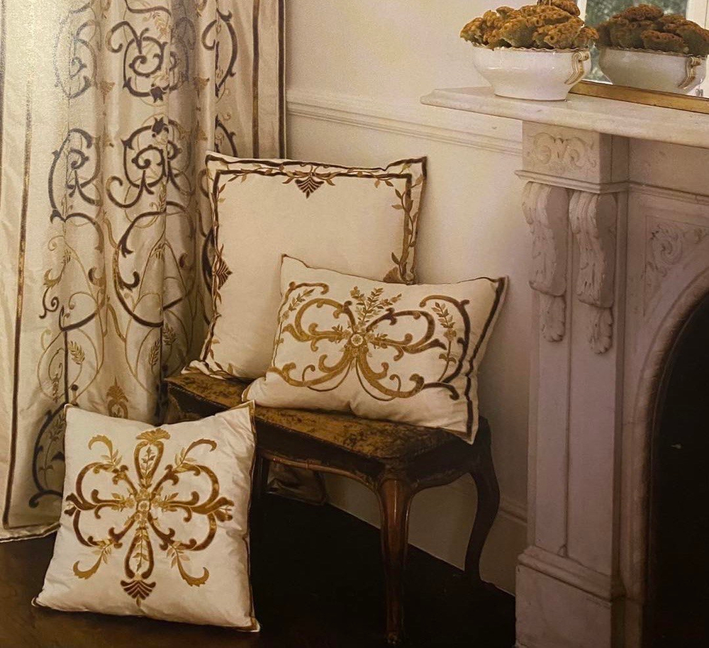 Подушка шёлковая 50х50 см [Арт. E358ITS]