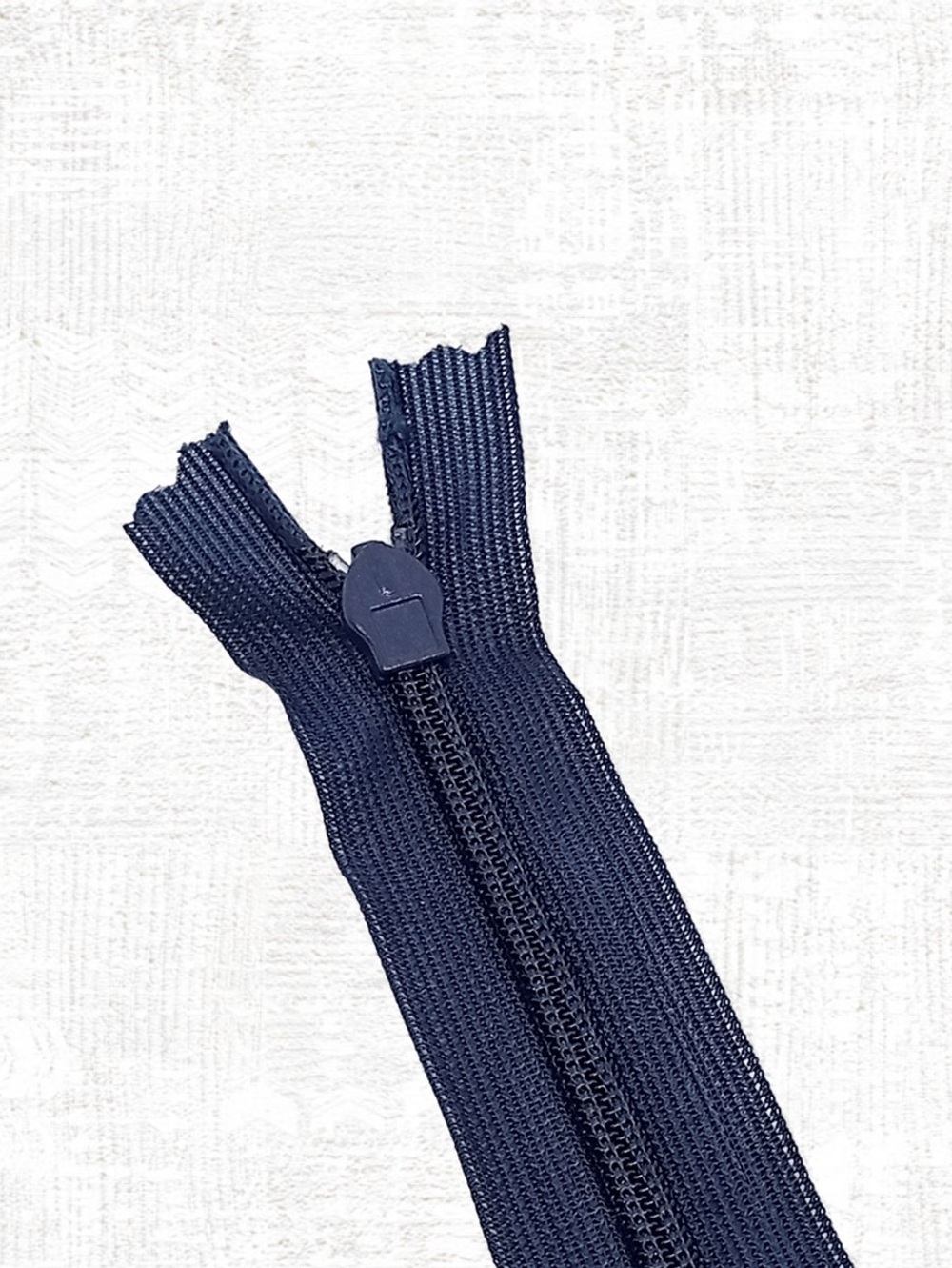 Молния потайная неразъемная, Т3 20 см (нейлон) цвет 330 темно-синий