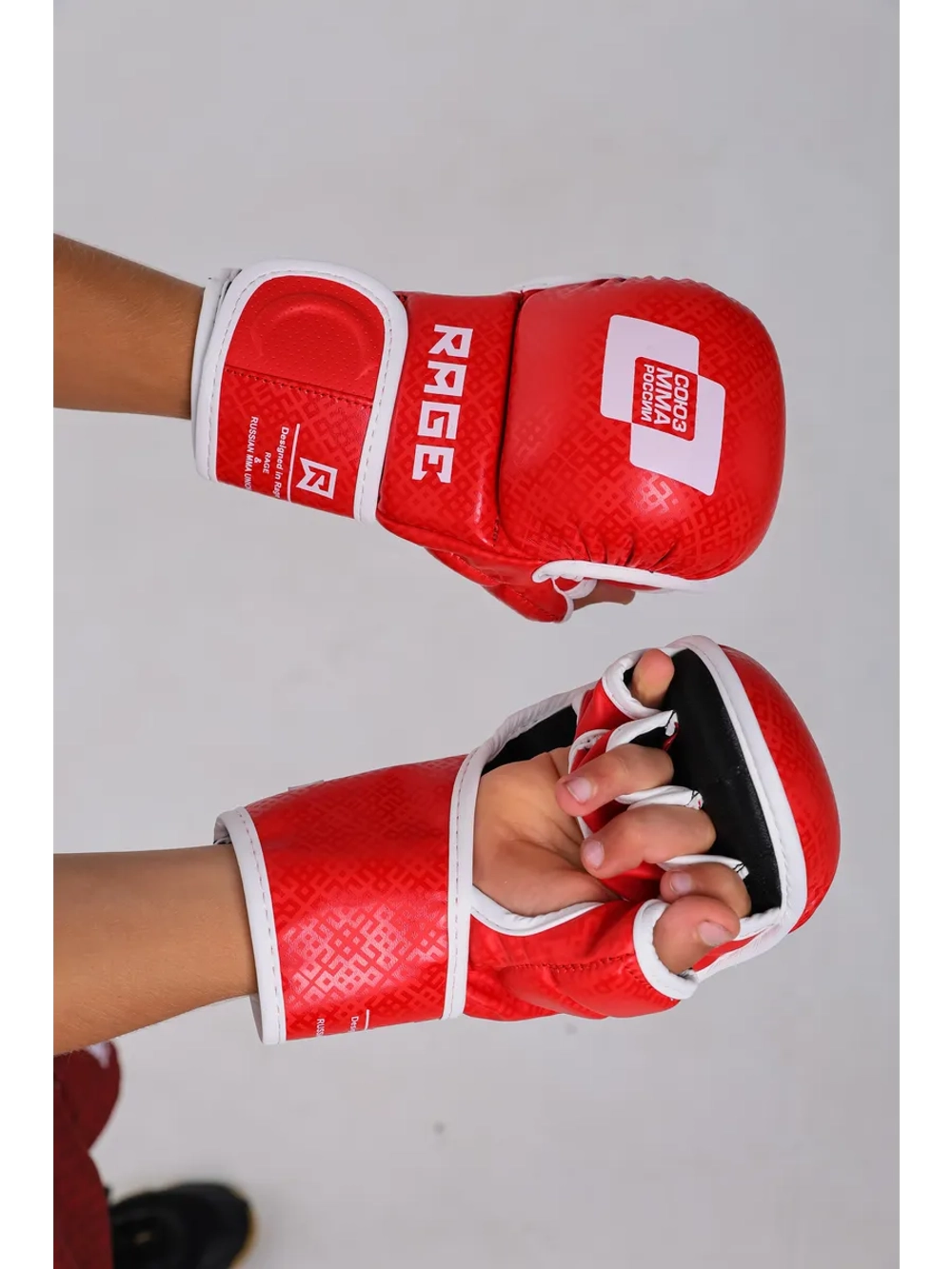 Соревновательные аккредитованные перчатки, крабы