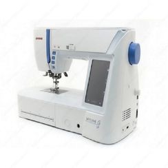 Швейная машина Janome Skyline S7