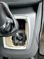 Рамка для ручки МКПП Ford C-Max