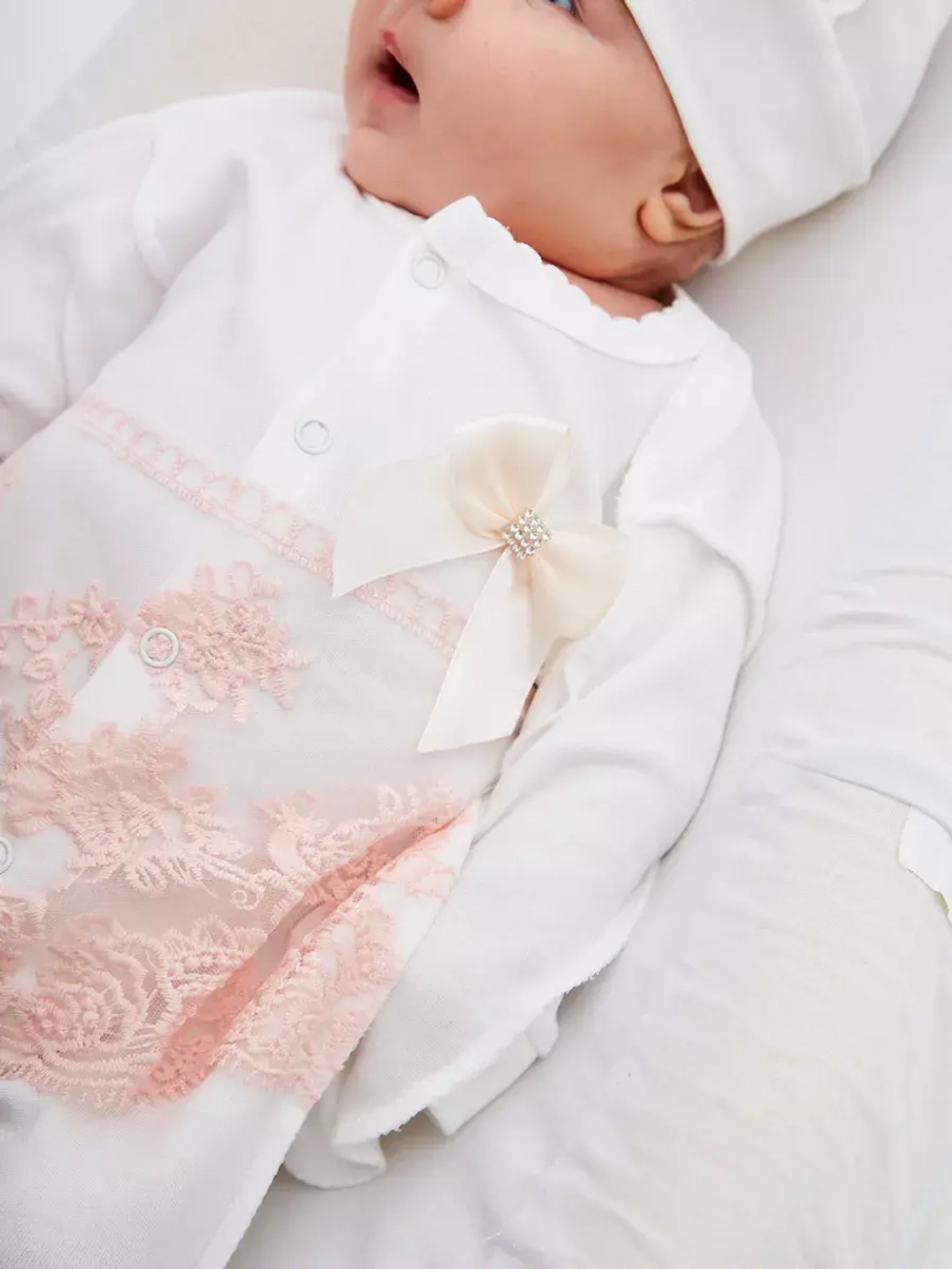 комбинезон для новорожденных нарядный