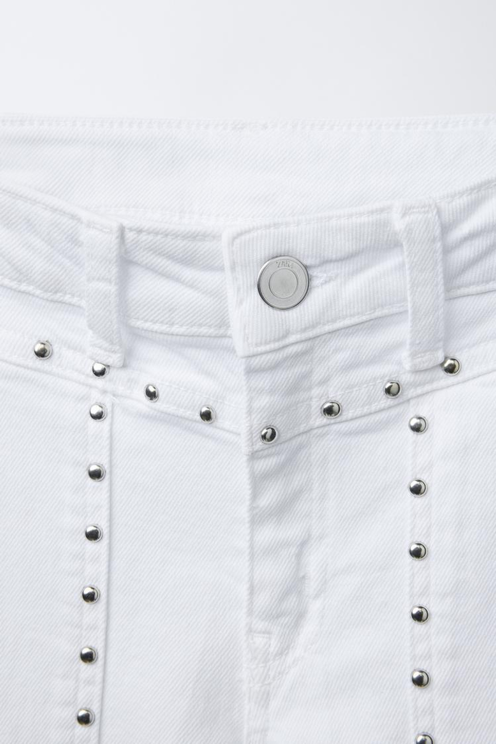 ZARA ДЖИНСЫ FLARE С ЗАКЛЕПКАМИ, БЕЛЫЙ
