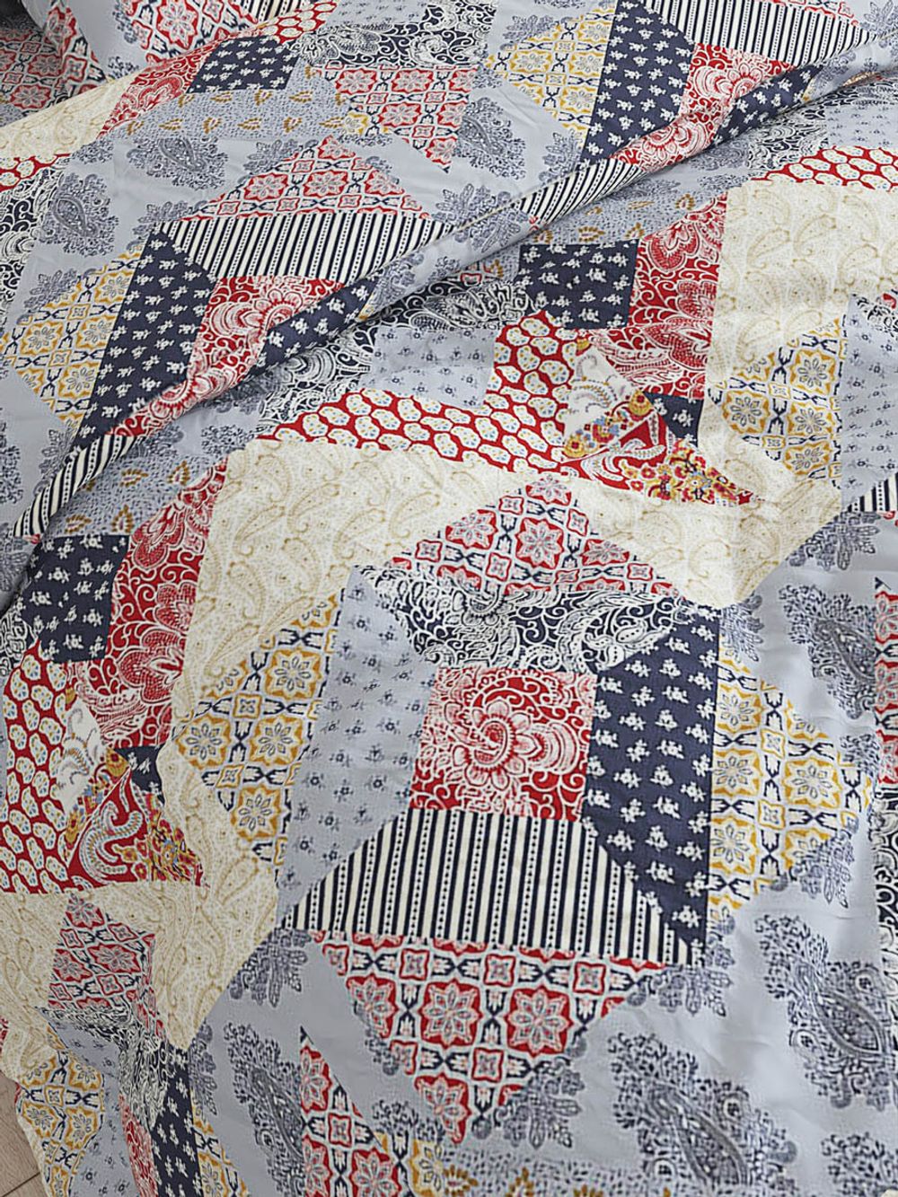 Постельное белье Сказка "Пэчворк" семейное Наволочка 70х70 см 2 шт Простынь 240х215 см Пододеяльник 145х215 см(2шт) , перкаль