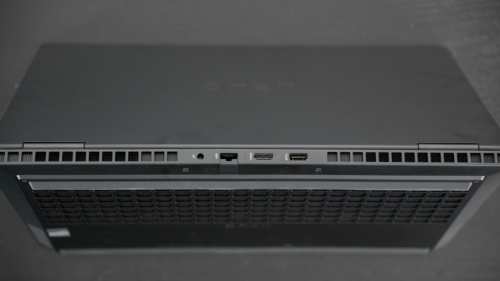 HP Omen 16 / RTX 4070 / i7-14650HX / 16.1 2560x1440 IPS 240 Hz