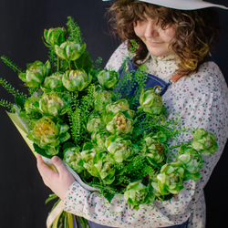 21. Оригинальный букет из розы сорта Вегги