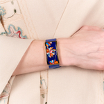 Браслет Fiore Luna на синем кожаном ремешке CB13599-7