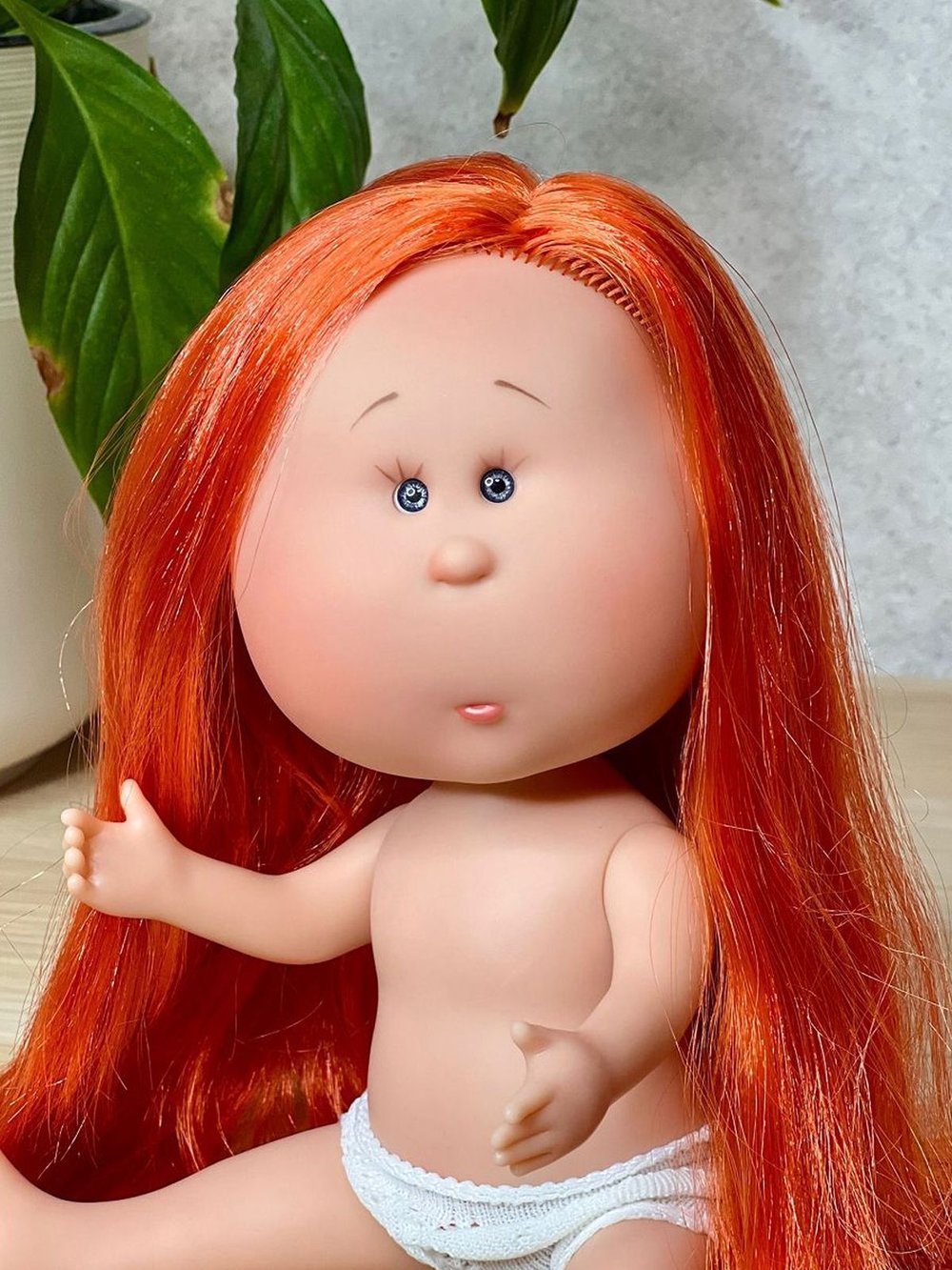 Кукла Nines виниловая 30см MIA без одежды (3000W50)