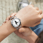 JOKER CAT Quartz Movement Steel Strap Watch Unisex Blue Dial