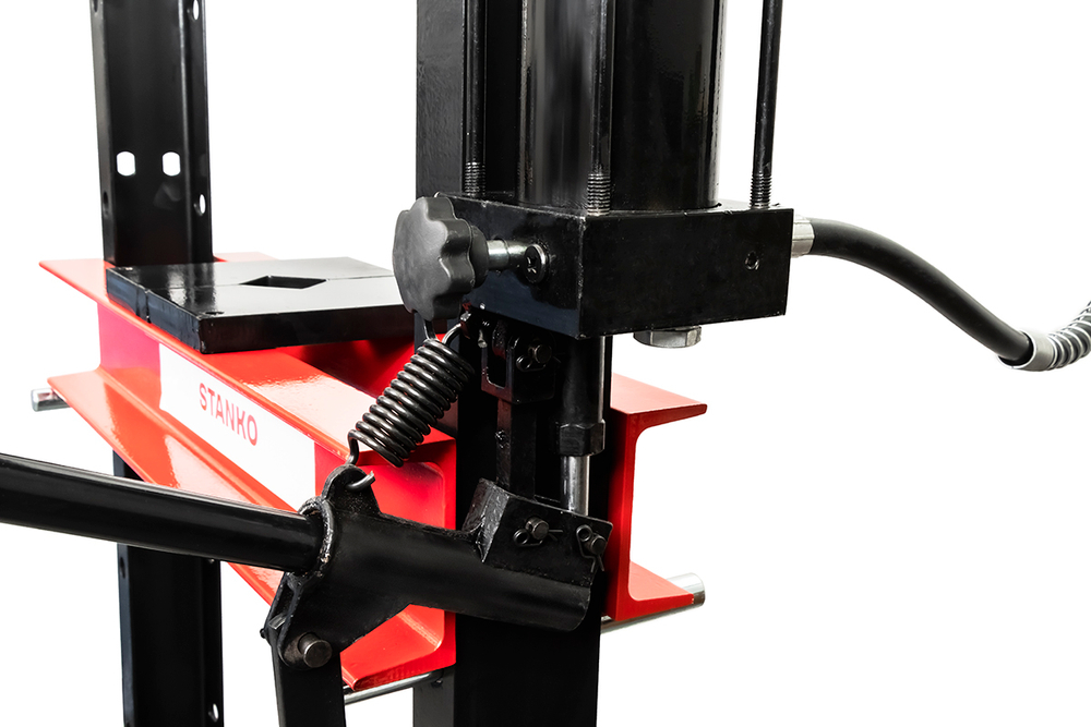 Пресс гаражный на 12 тонн с ножным приводом STANKO SP1202