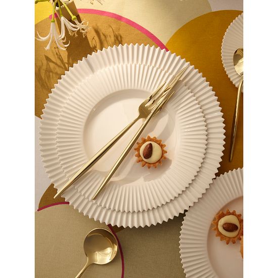 Набор столовых приборов globe, золотистые, 16 пред.