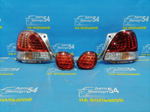 Стоп левый TOYOTA ARISTO 2000-2004