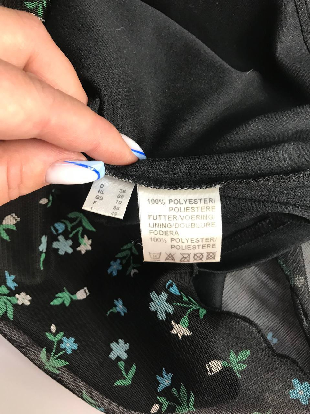 Платье в бельевом стиле с цветочным принтом, маркировка 36, визуально на 42 размер