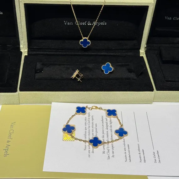Винтажный браслет Van Cleef & Arpels Alhambra, 5 мотивов