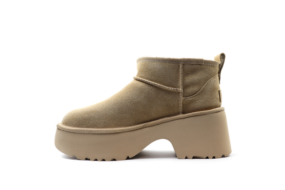 UGG Ultra Mini New Heights Mustard Seed