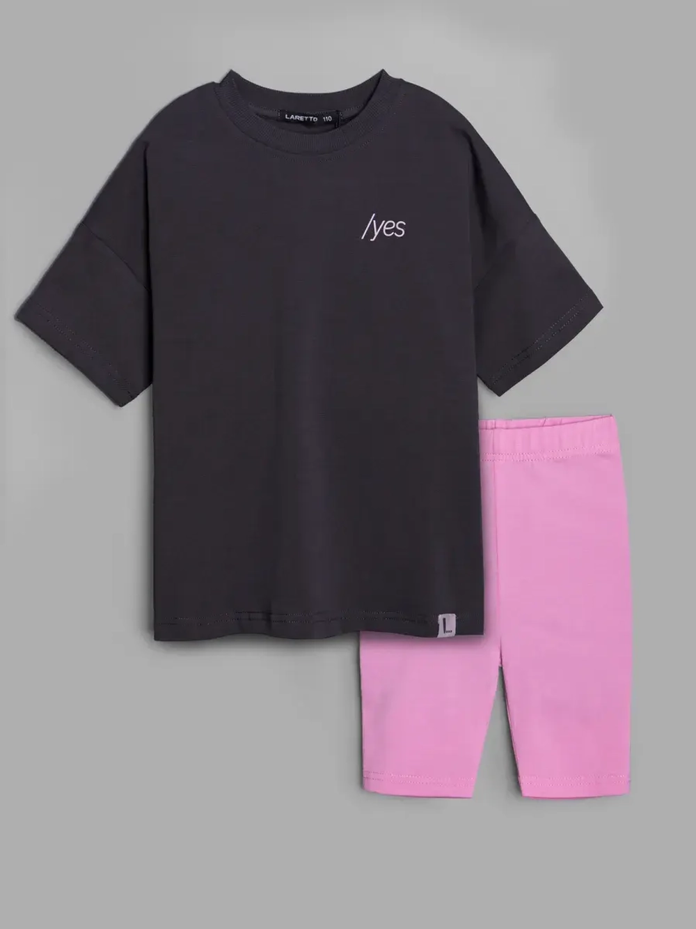 Летний костюм для девочки с велосипедками