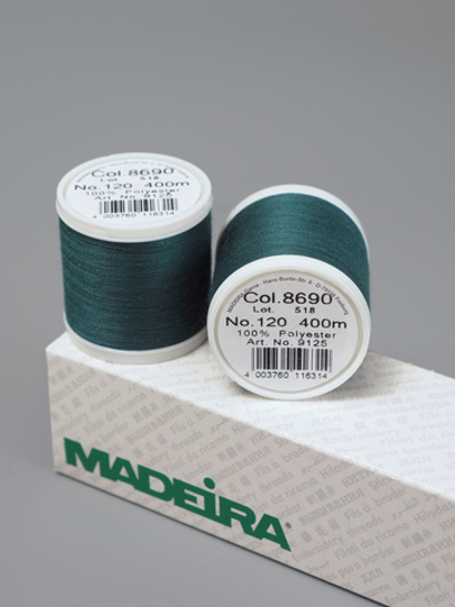 Нитки швейные Madeira aerofil №120 Col. 8690 изумруд (100, 400 м)