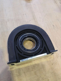 Промежуточная опора в сборе (D70,L220, 2 отв.,обойма 20мм) SH HOWO (Shaft-Gear)