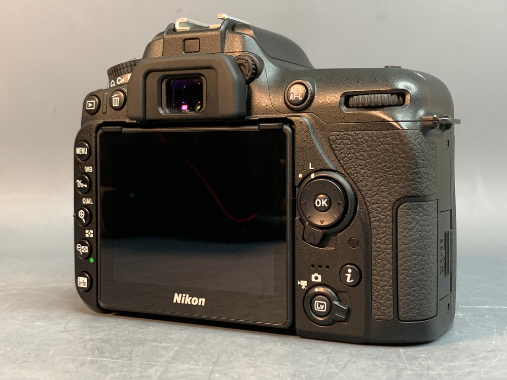 Nikon D7500 body 16.000 кадров