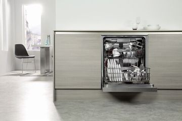 Встраиваемая посудомоечная машина Whirlpool WIO 3T123