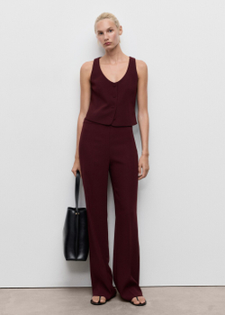 Костюмный жилет с пуговицами