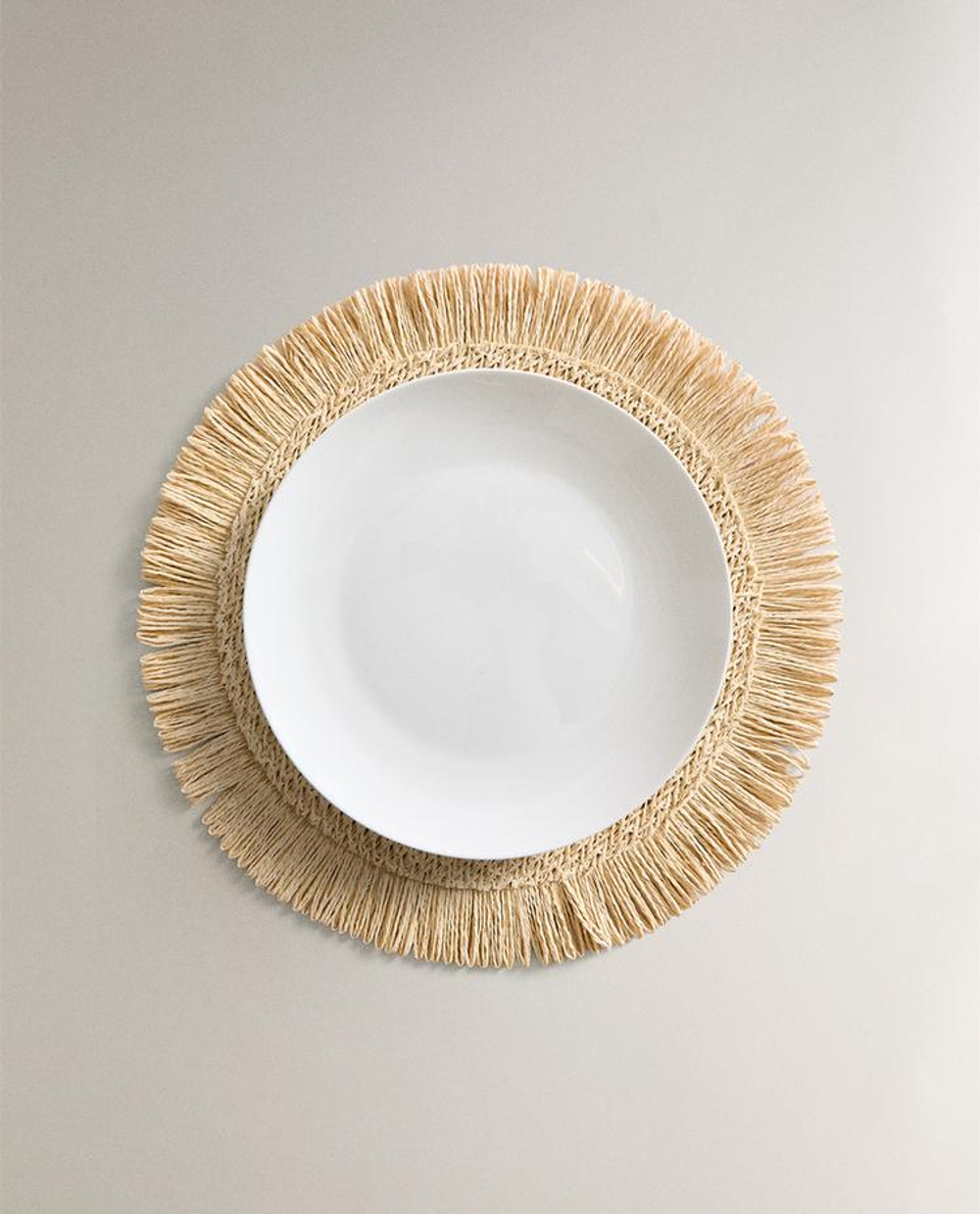 ZARA HOME ПОДСТАВКА ПОД СТОЛОВЫЕ ПРИБОРЫ ИЗ БУМАЖНОЙ ЛОЗЫ С БАХРОМОЙ (2 ШТ.), СВЕТЛО-БЕЖЕВЫЙ