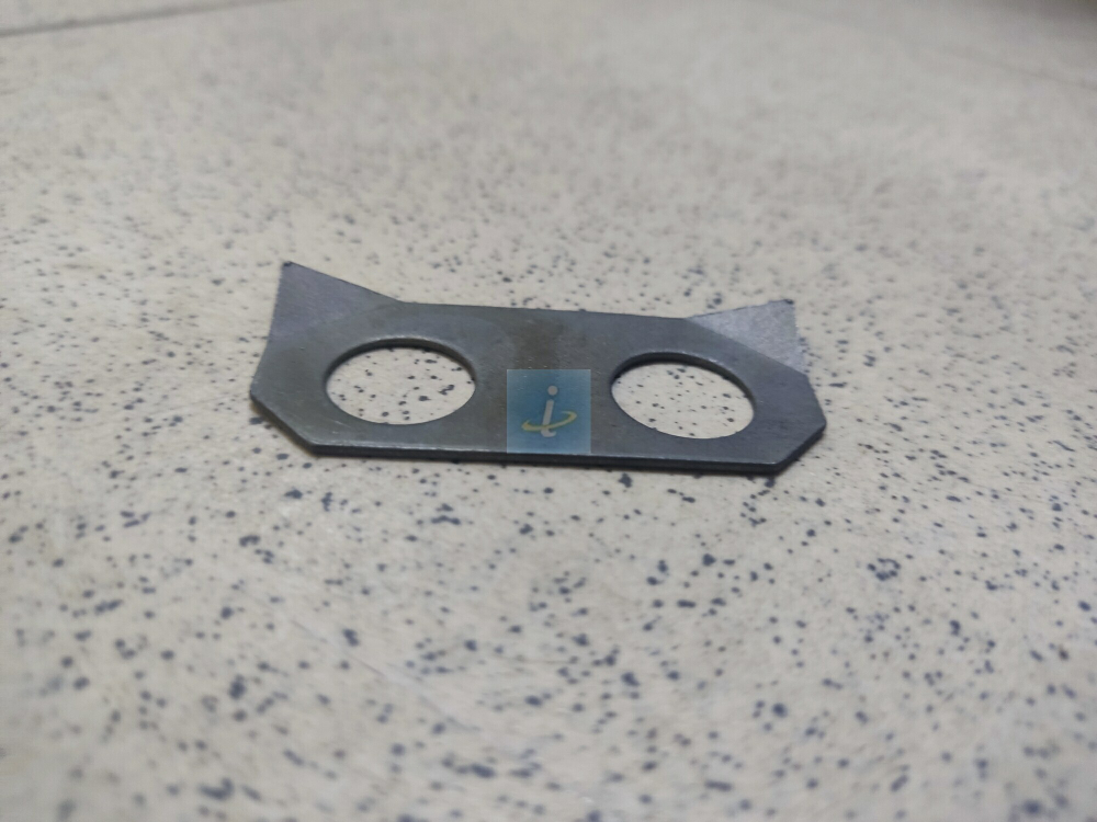 Пластина замковая коленвала 240-1005078