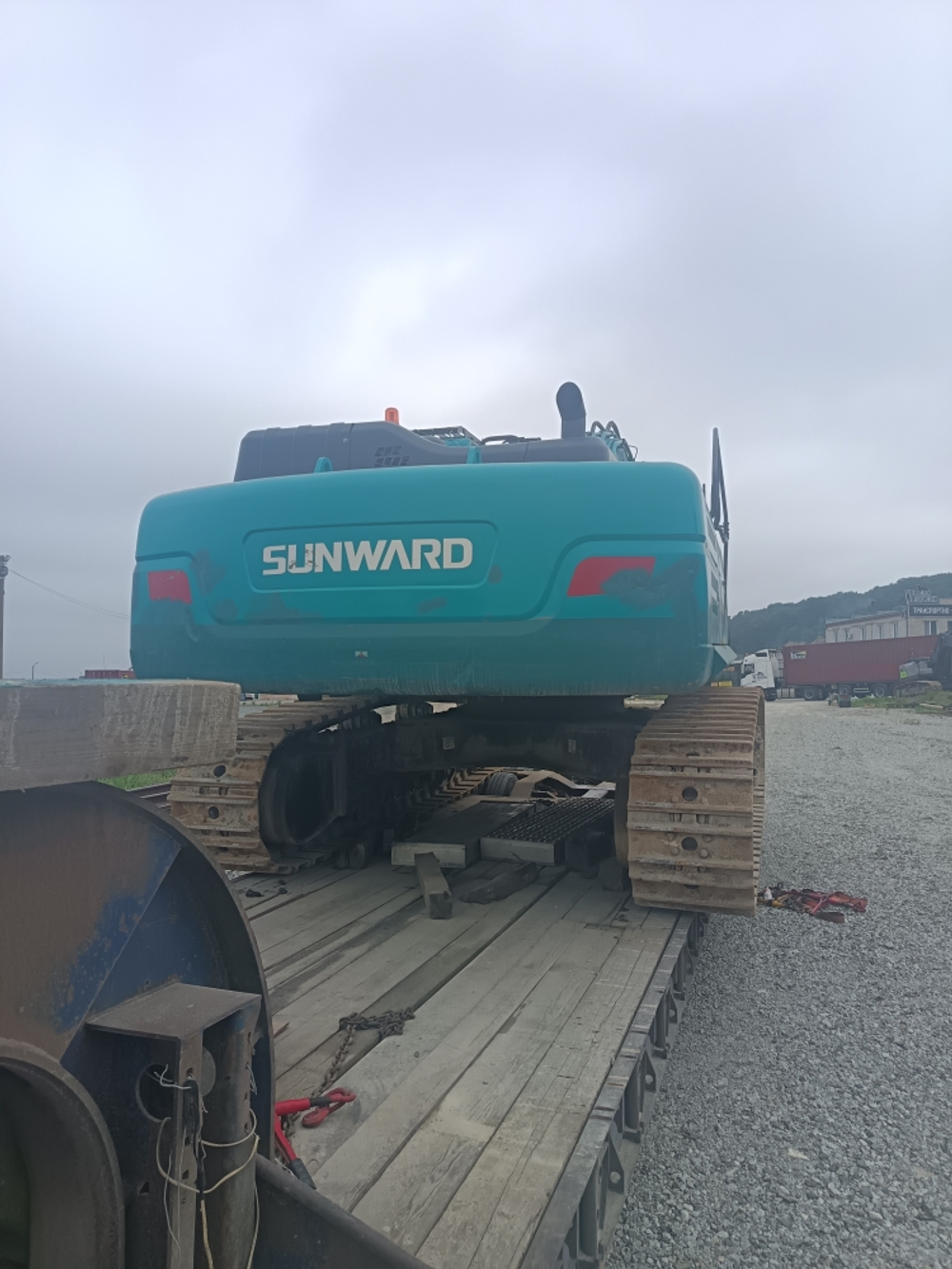 SUNWARD SWE400 Экскаватор SWE400E-3H (Дизельный, 8,9 л, 291 л.с., АТ)