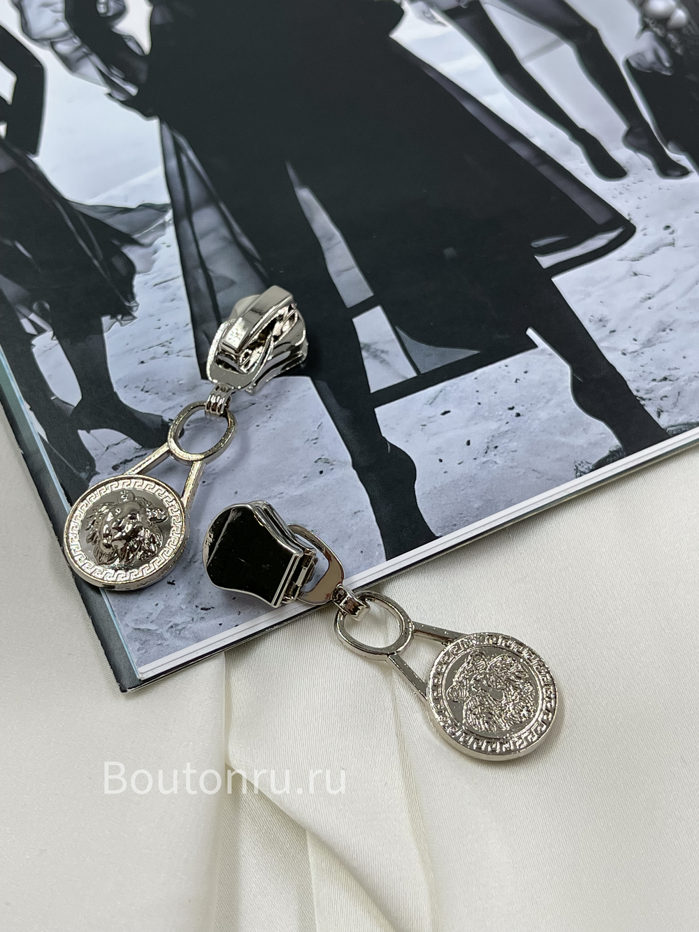 Собачка / бегунок для молнии Верс. серебристый