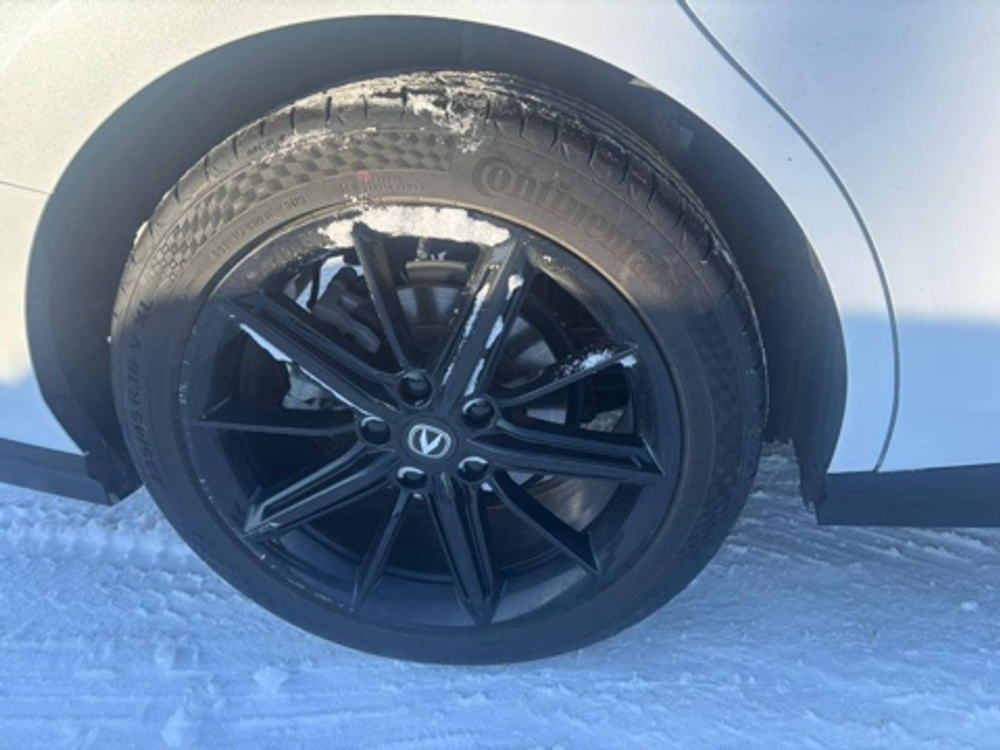 Changan UNI-V 1.5 AT DLX