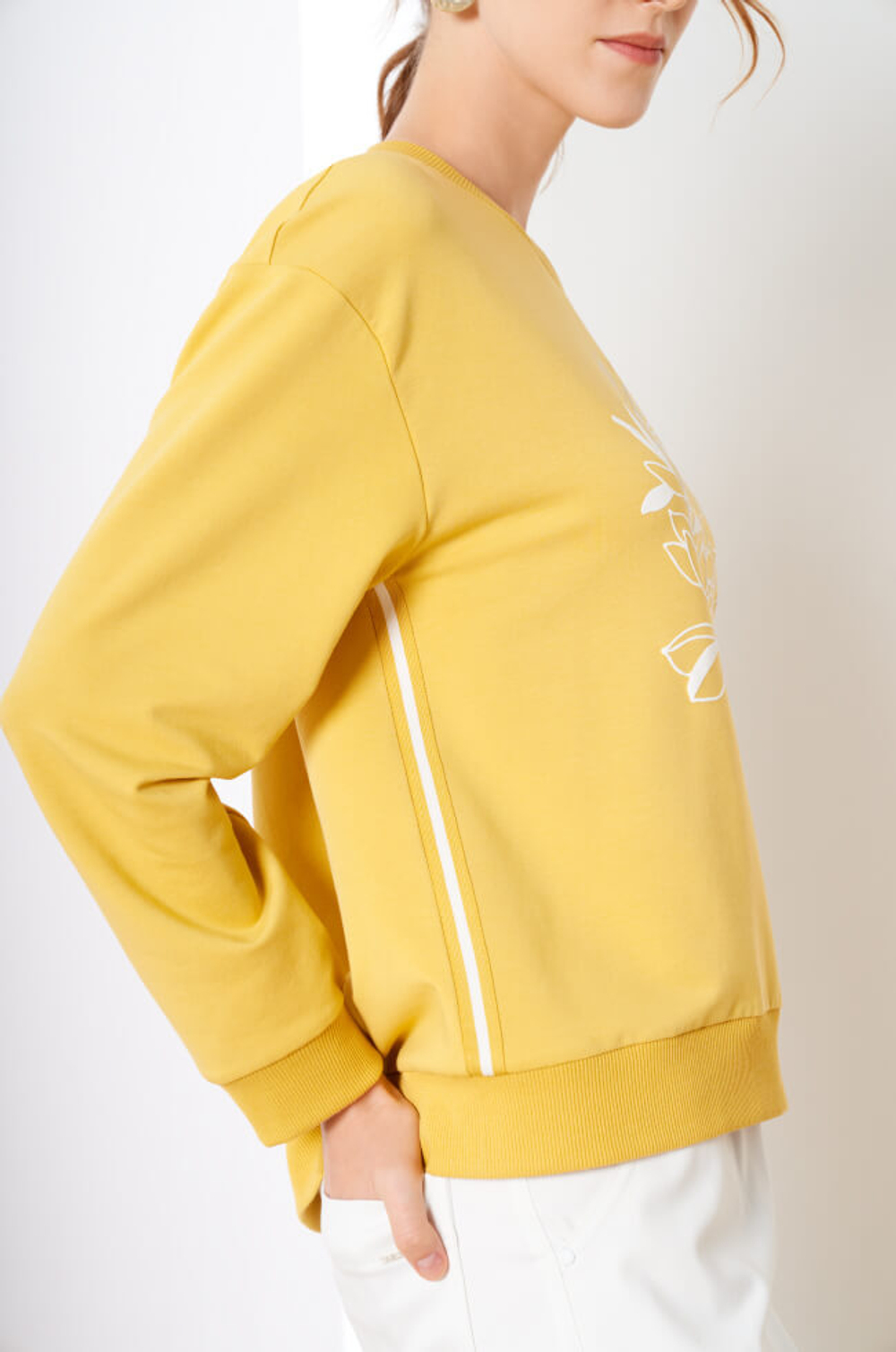 22387 Джемпер женский (желто-горчичный)