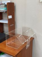 Диспенсер витрина для сыпучих продуктов на 4 ячейки с крышками на петлях