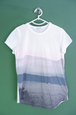 Футболка Gap для активного образа, маркировка XS, визуально на 42 размер