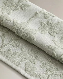 ZARA HOME ЖАККАРДОВОЕ ПОЛОТЕНЦЕ С ЦВЕТОЧНЫМ УЗОРОМ, СИНИЙ